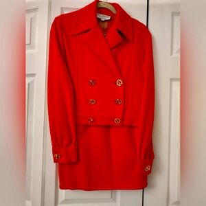 Amazing St. John Knit Suit